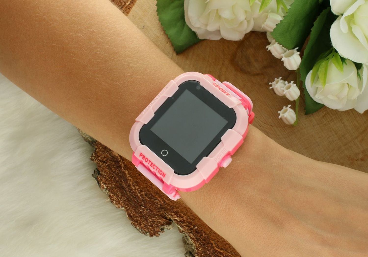 Zegarek smartwatch Rubicon RNCE75 różowy ✓ Bluetooth ✓ licznik kroków ✓ pozycjonowanie zegarka ✓ przycisk SOS✓ Autoryzowany sklep ✓ zegarek sportowy🏃‍♀️✓ zegarek dla dzieci✓.webp